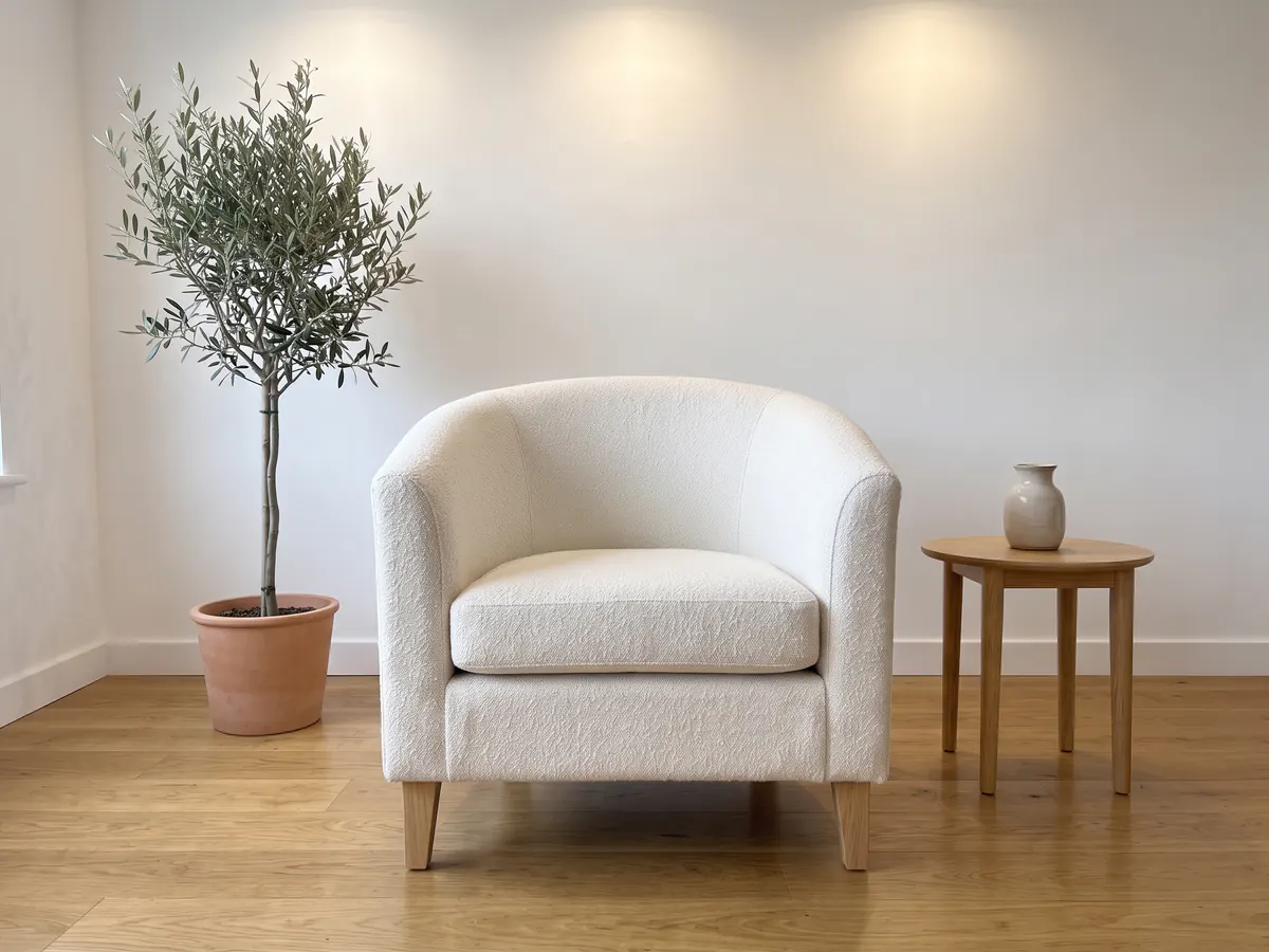 Sillones individuales y butacas en Mar del Plata: modelo en el showroom